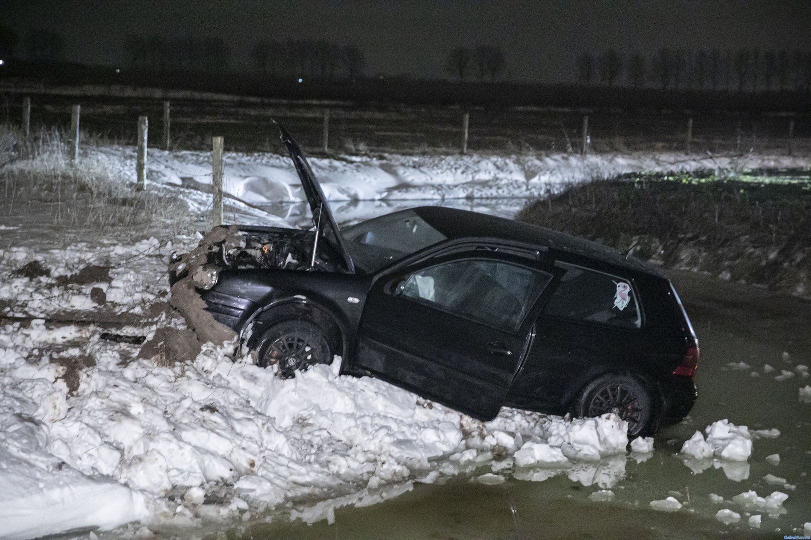 Drie mensen raken gewond bij ongeval in Elst