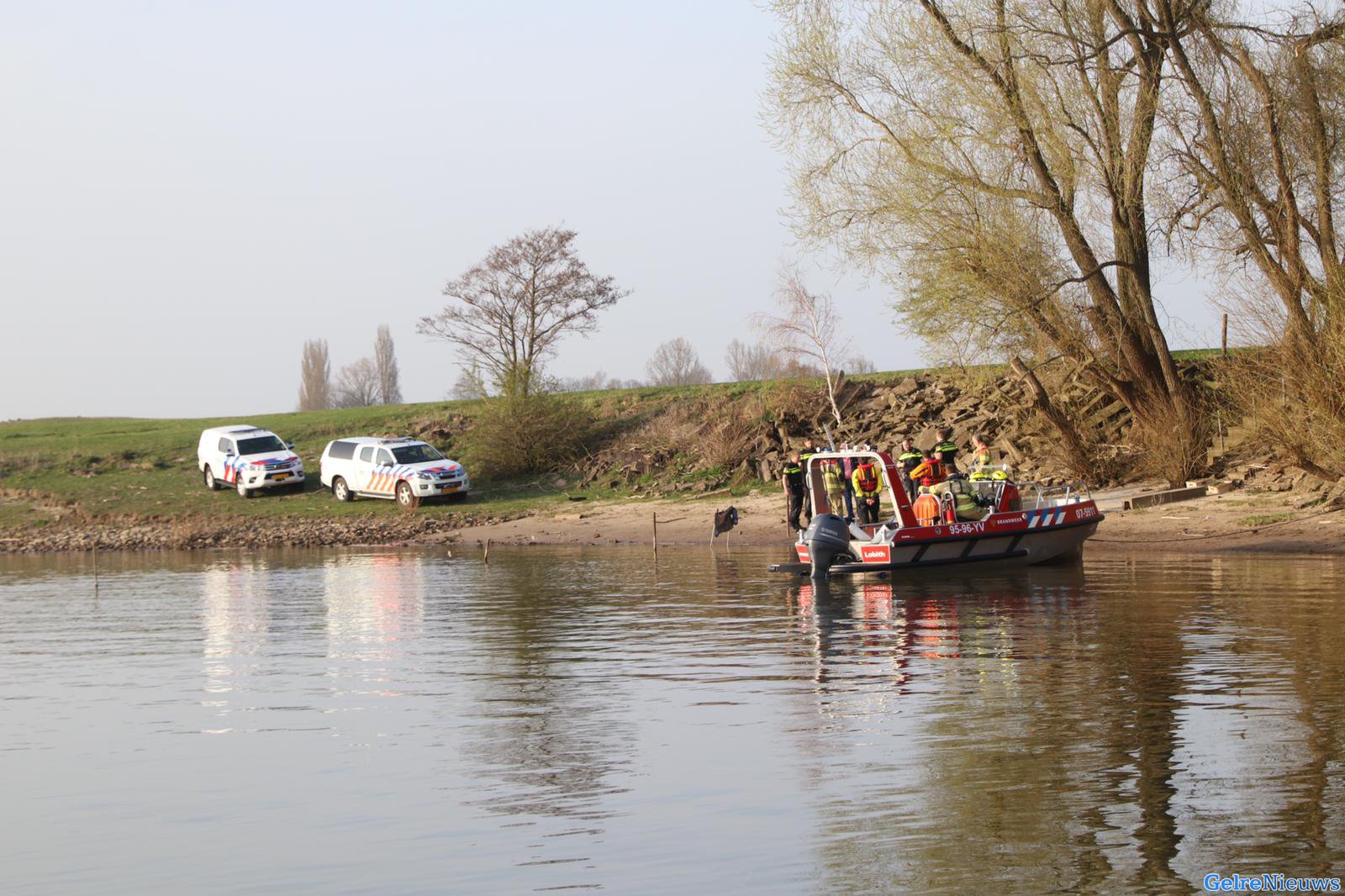 Lichaam aangetroffen in Nederrijn tussen Duiven en Huissen
