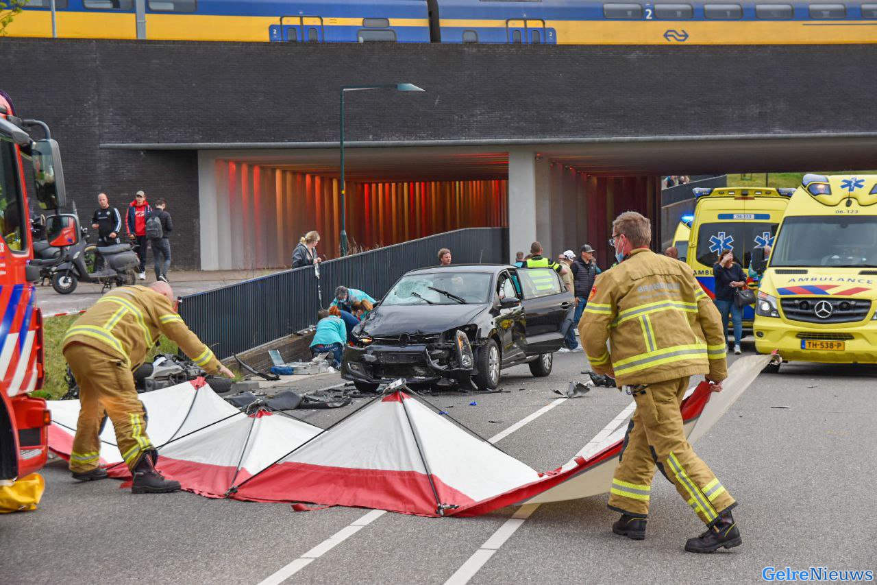 Zwaar ongeval bij spoortunnel in Zutphen, 1 dode