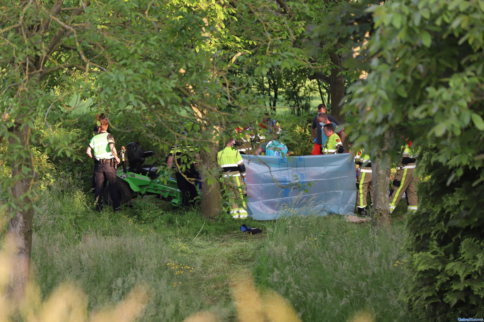 Man overlijdt na ongeluk met grasmaaier