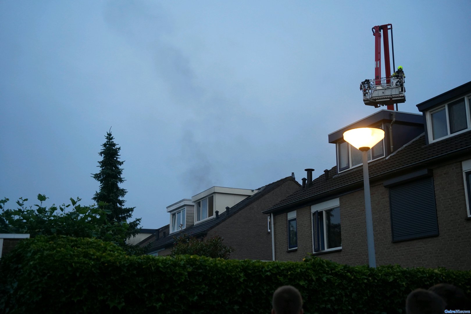 Wasdroger vliegt in brand op zolder van woning