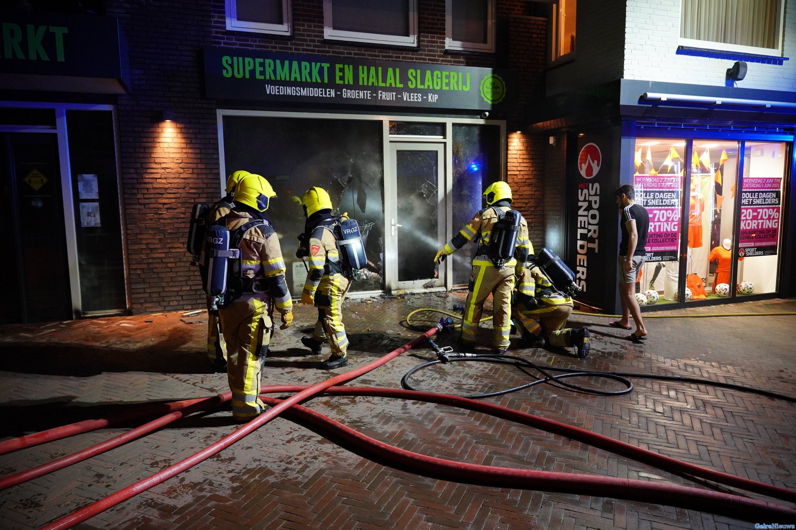 Brand in winkel Wijchen mogelijk aangestoken