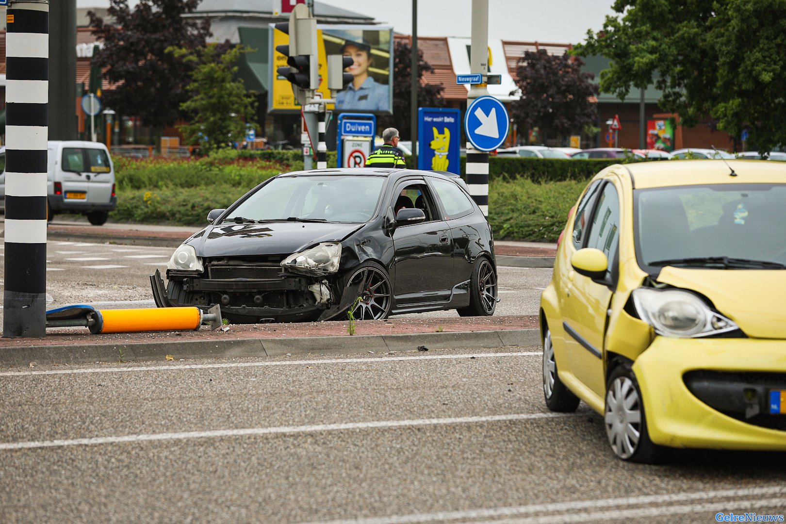 Ongeval op kruising McDonald’s in Duiven