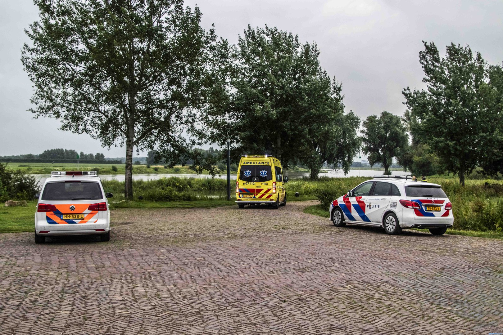 Nachtelijke zoekactie naar vermiste vrouw in Dieren