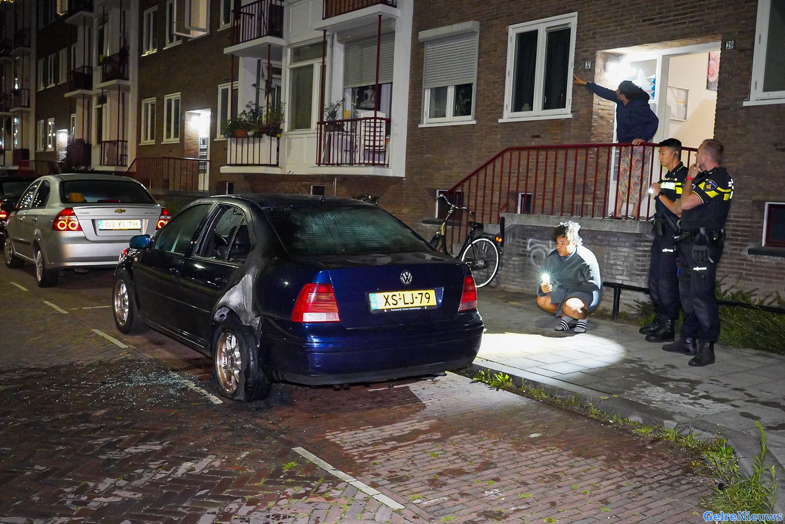 Auto twee keer in de brand gestoken in anderhalf uur tijd