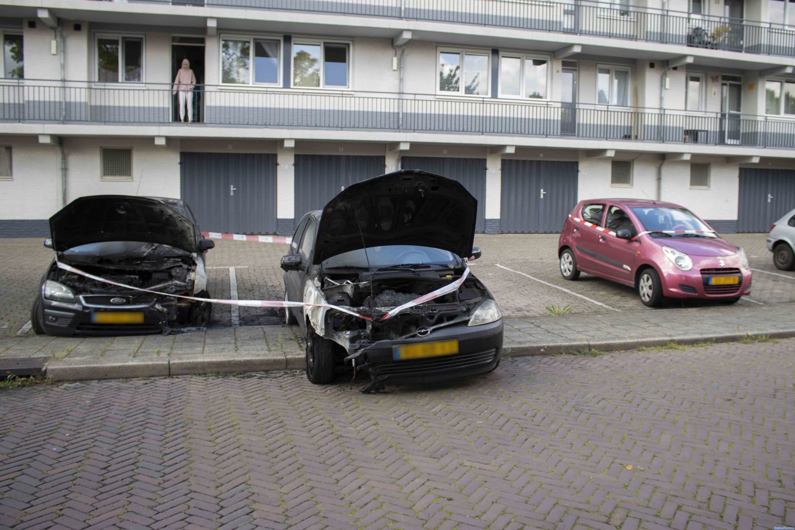 Wederom meerdere auto’s in brand in Arnhem