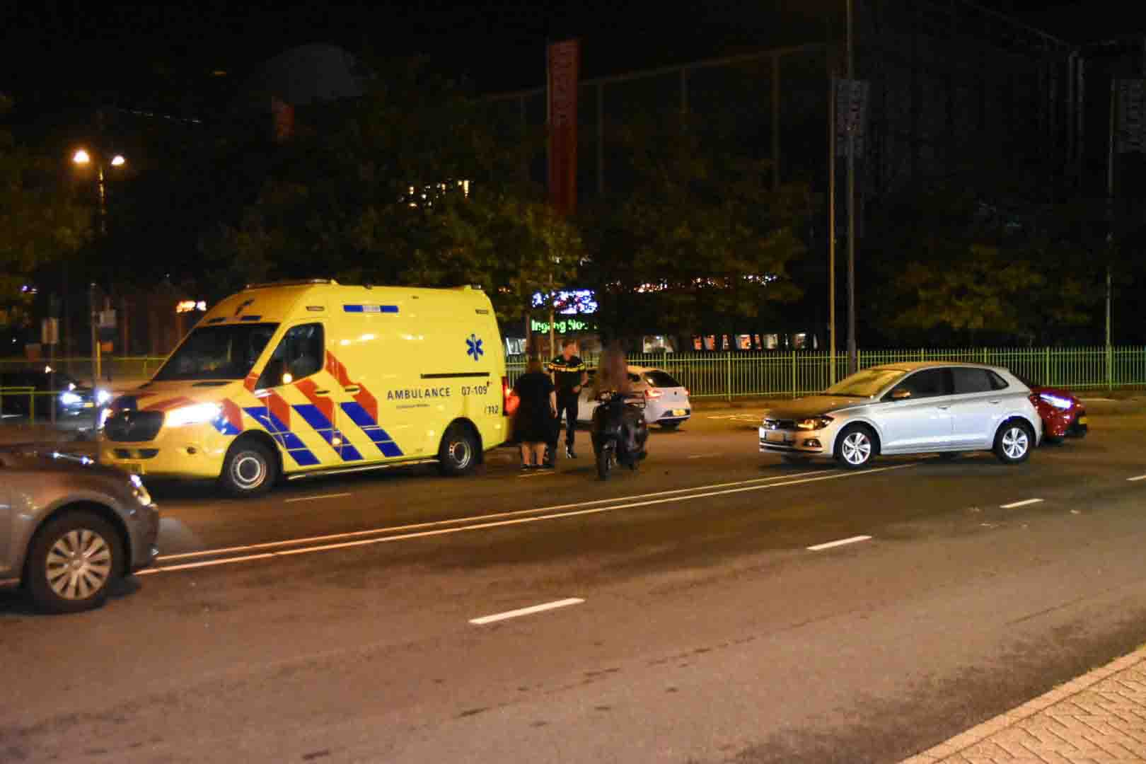 Gewonde bij aanrijding tussen twee voertuigen in Arnhem