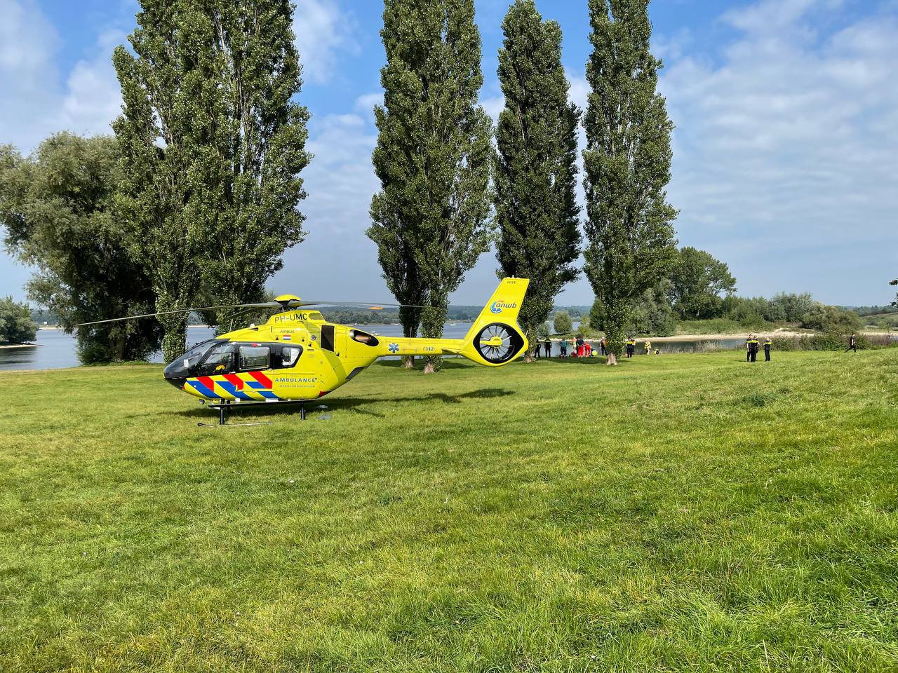 Zoekactie naar vrouw te water in Giesbeek gestaakt