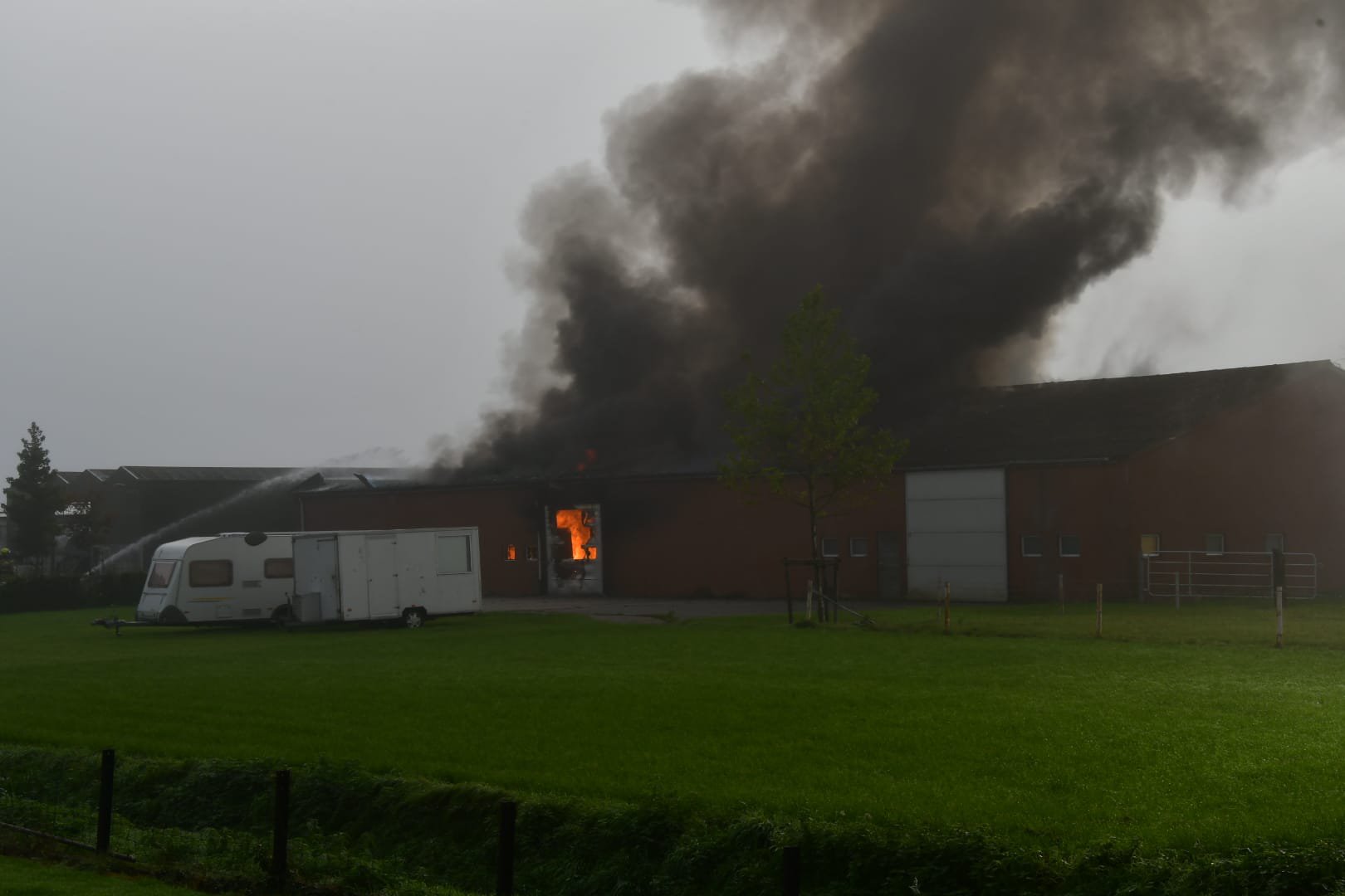 Grote brand in Loo bij Duiven