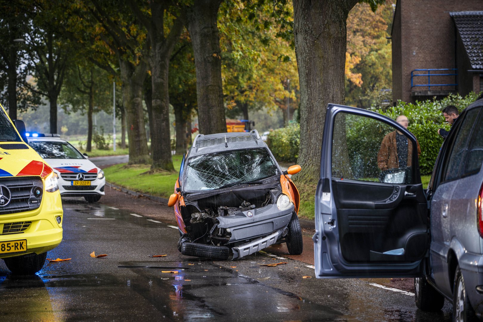 Gewonde bij flinke botsing Oranjeweg Rheden