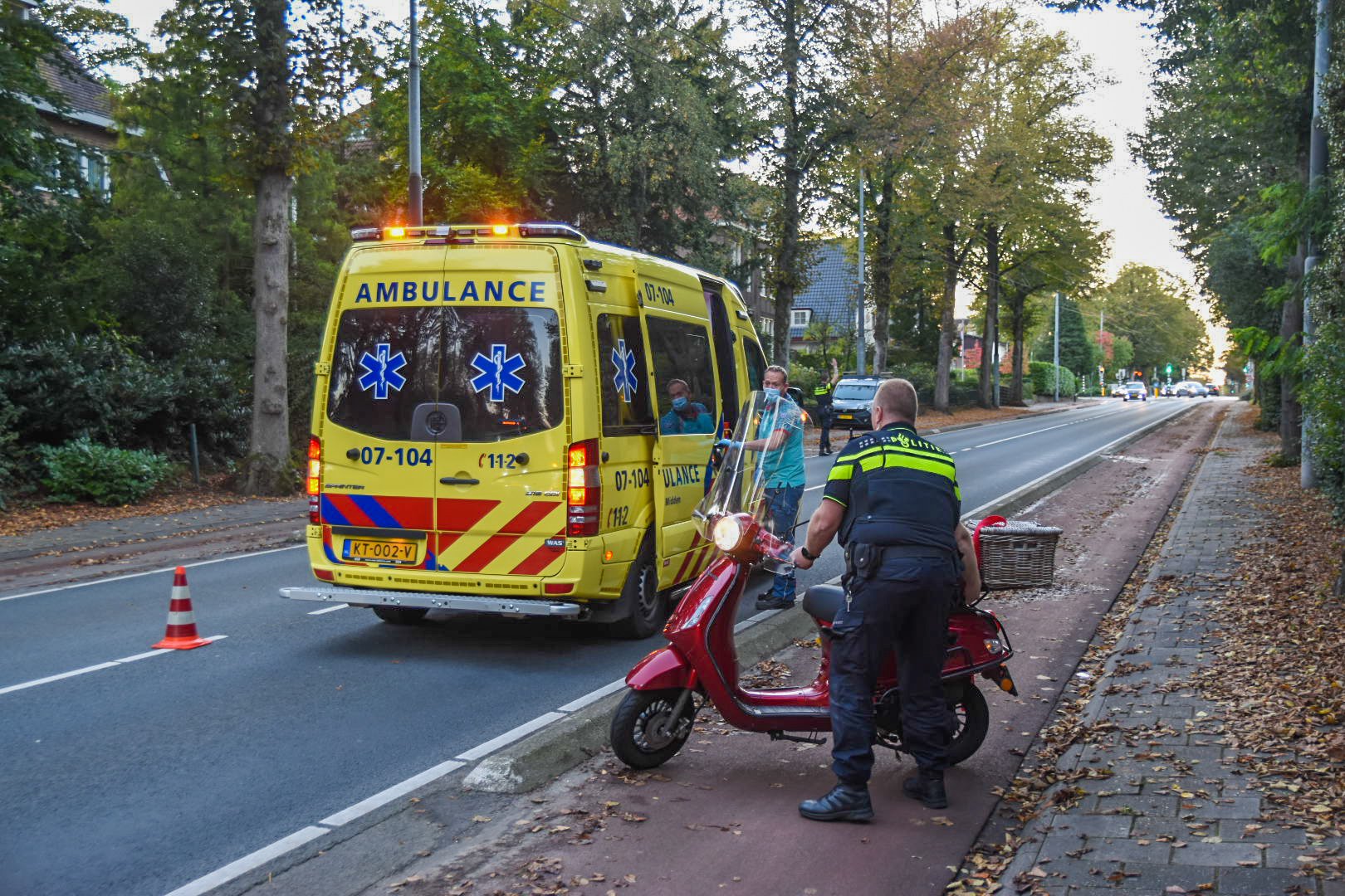 Bestuurder scooter gewond bij ongeval in Oosterbeek