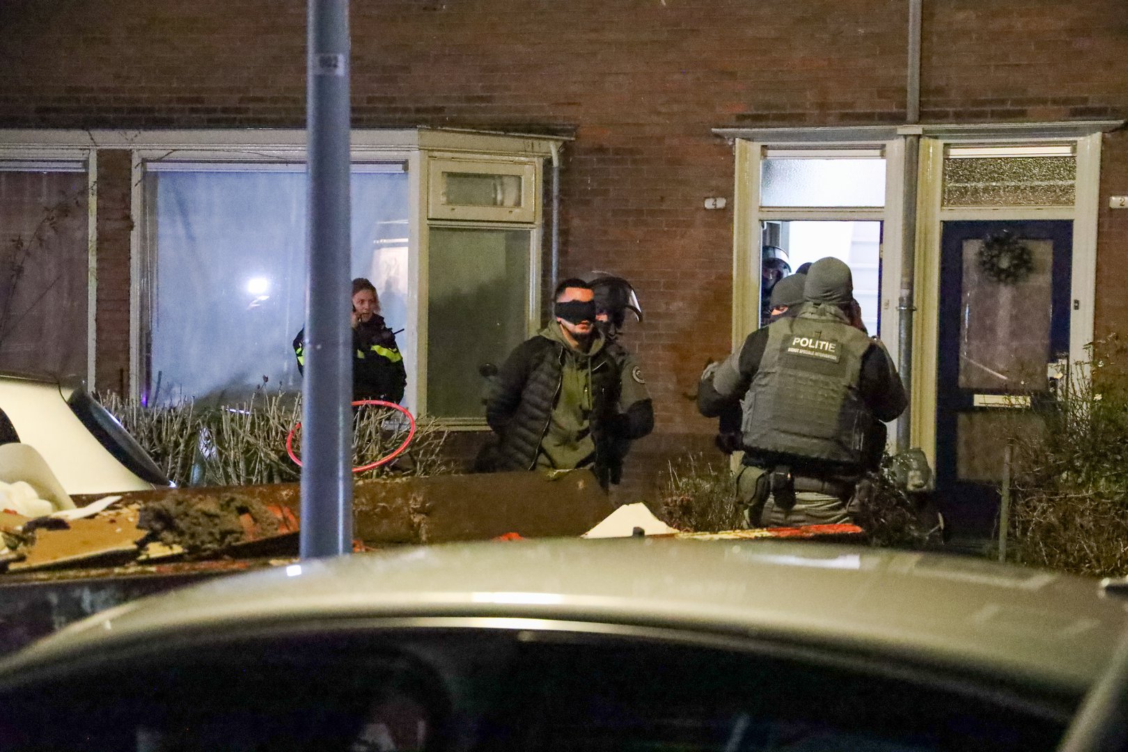 VIDEO: Man aangehouden door arrestatieteam in Arnhem