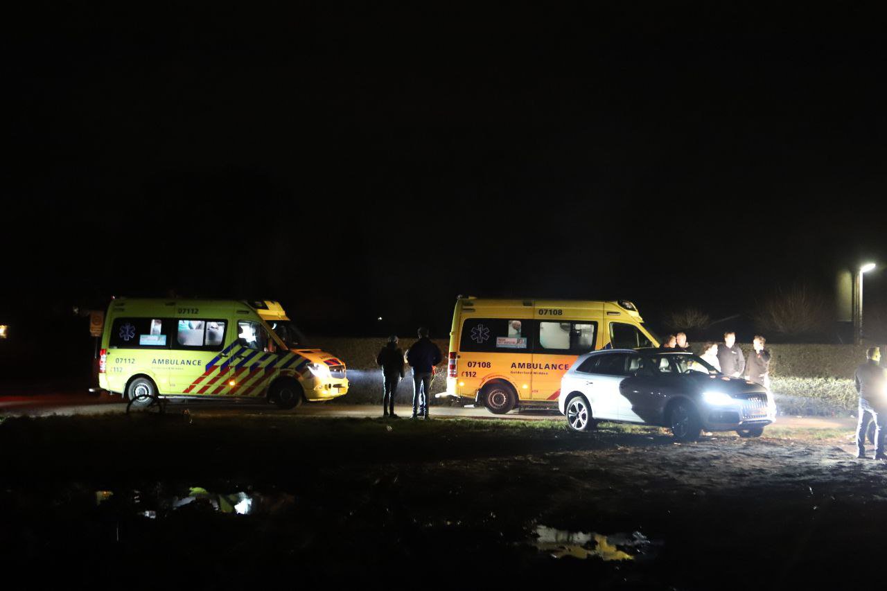 Vuurwerkbom gaat mis: persoon hand kwijt