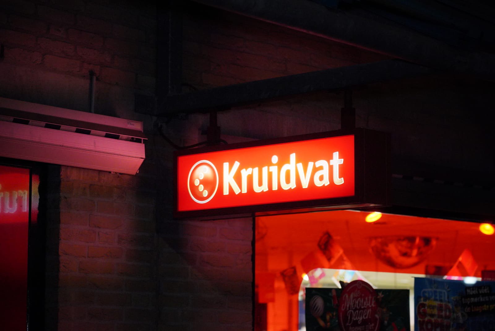 Man meldt zichzelf nadat politie beelden van hem publiceert na overvallen