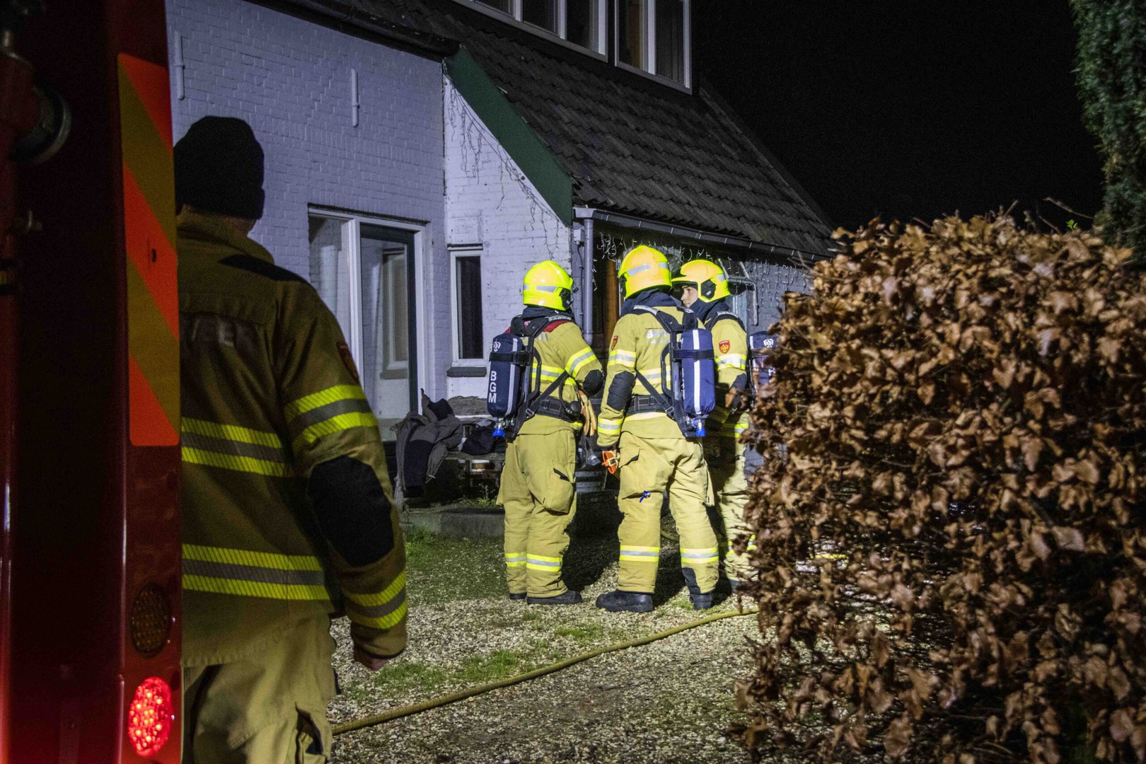 Bewoner naar ziekenhuis na woningbrand Rheden