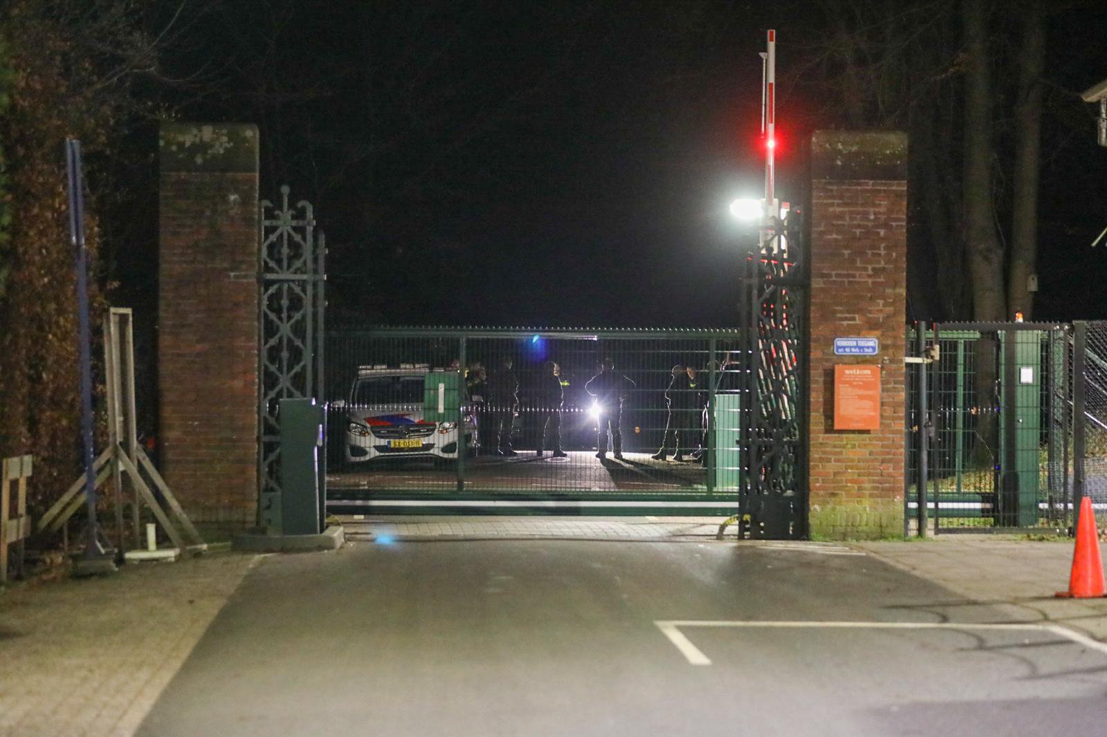 Schreeuwende man valt opsporingsambtenaar in park de Hoge Veluwe aan