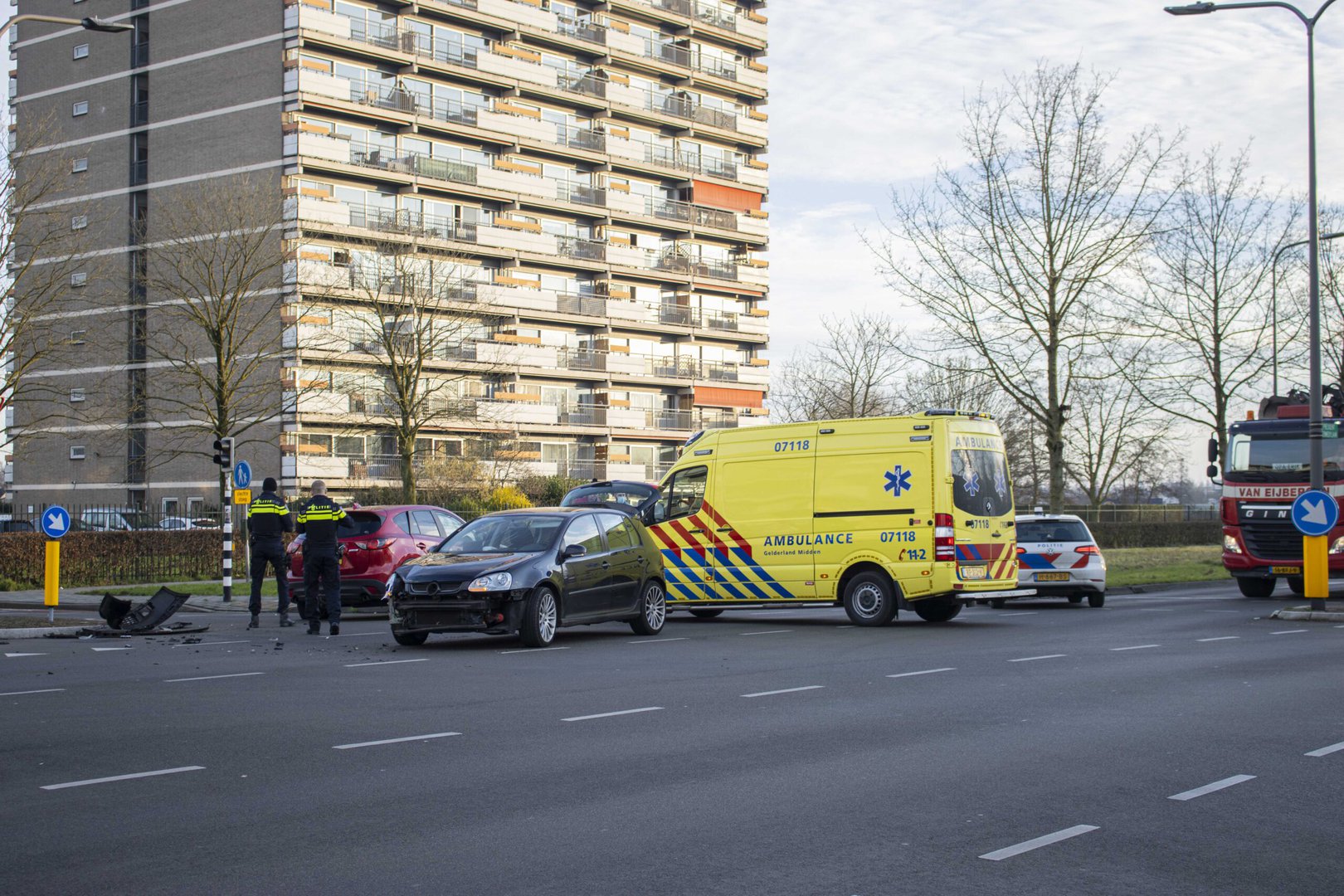 Aanrijding tussen twee personenauto’s in Velp