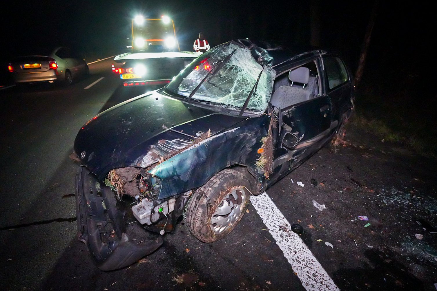 Automobilist crasht op A325 bij Arnhem