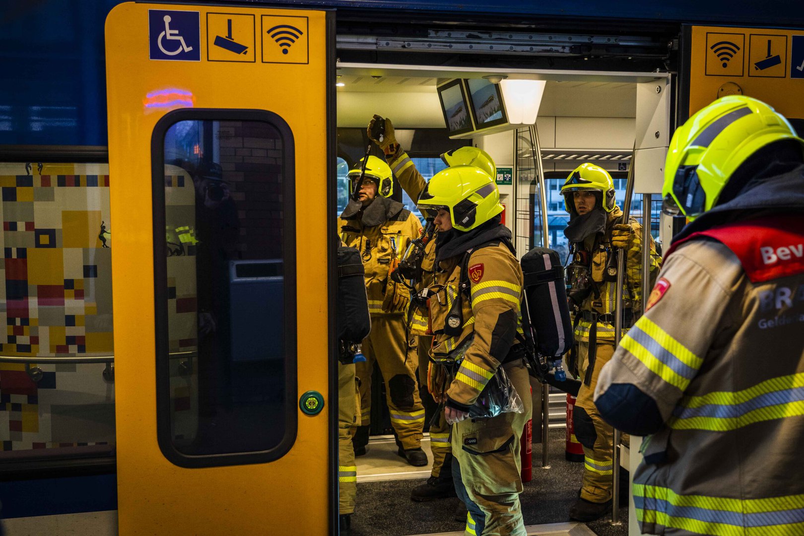 Trein ontruimd na afgaan rookbom