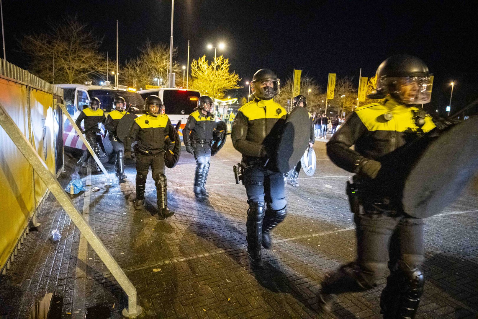 Arnhem kondigt noodbevel af rond de wedstrijd Vitesse – AS Roma