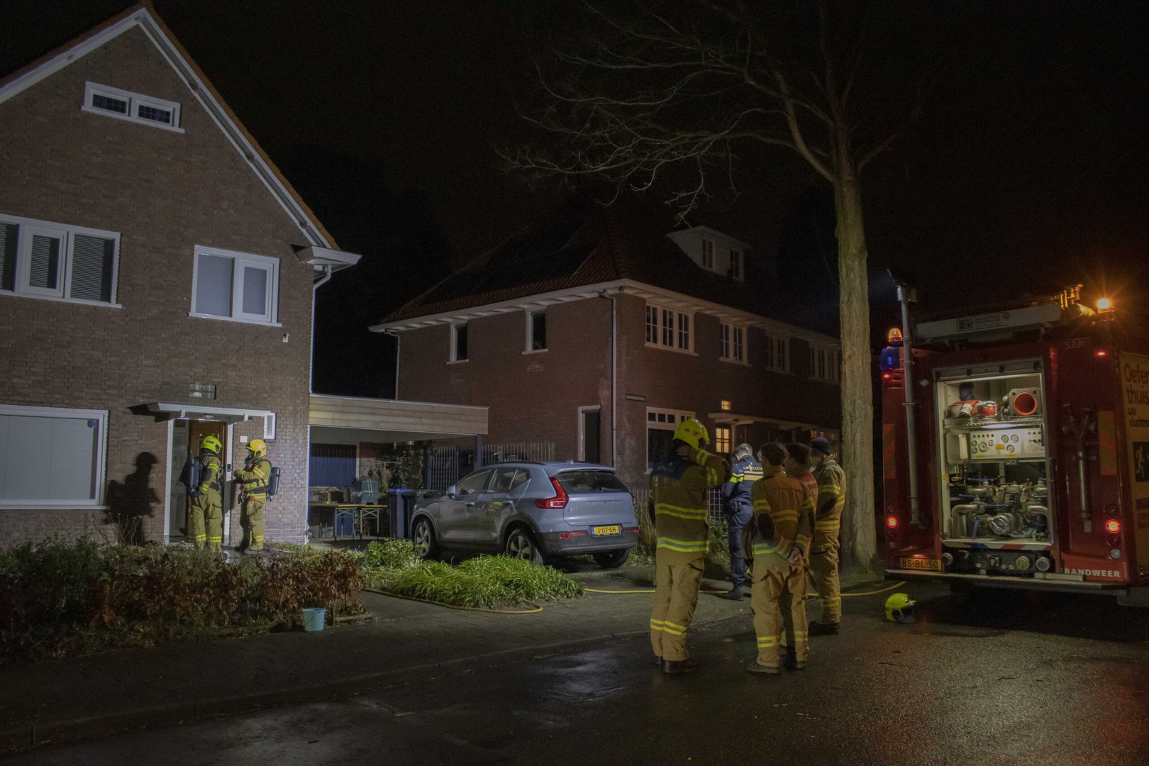 Brand in woning door kachel in Velp