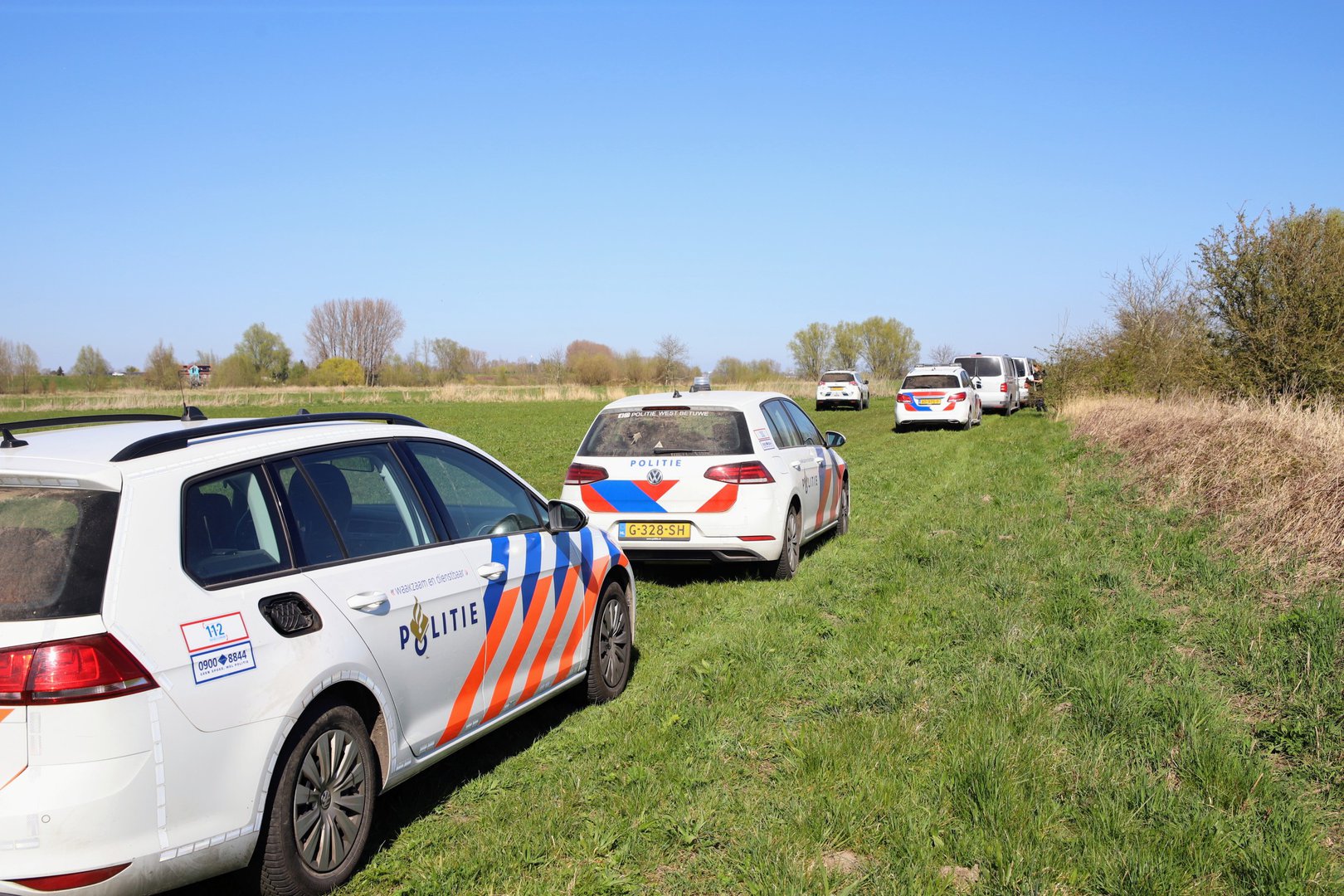 Lichaam gevonden in de Waal, politie start onderzoek