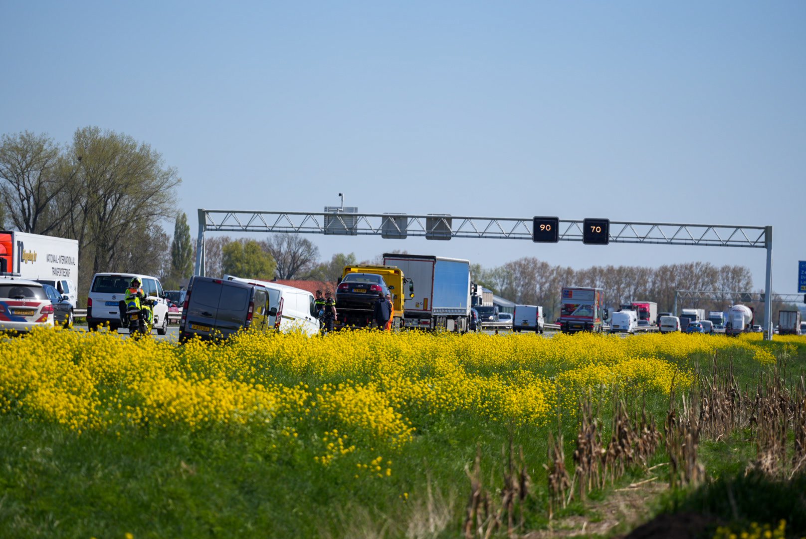 Files op de A12 door ongeluk bij Duiven