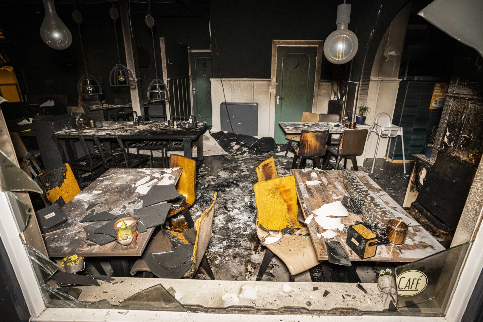 Brandstichting bij lunchroom in binnenstad van Arnhem