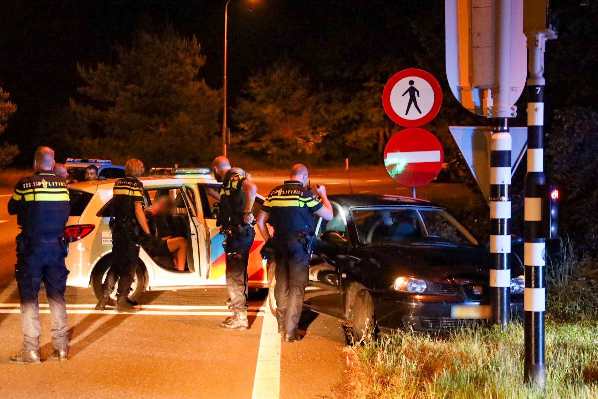 Achtervolging eindigt bij afrit A12 in Arnhem