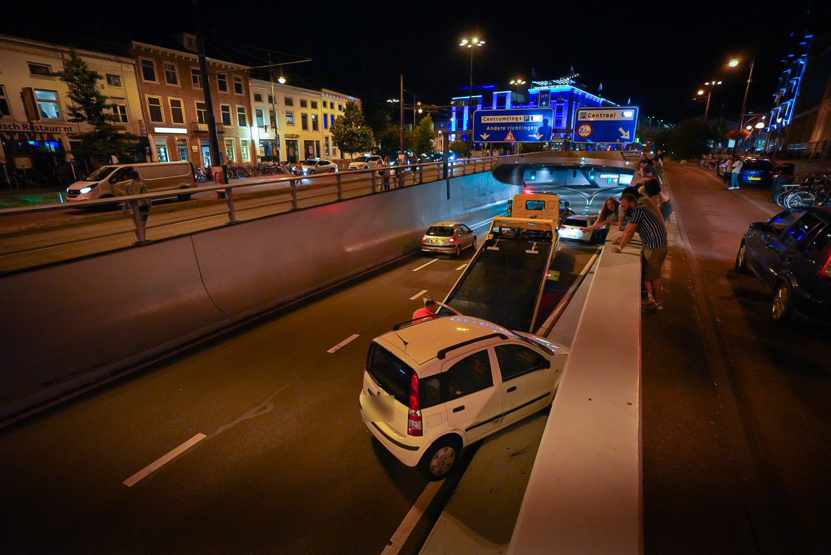 Ongeval in de Willemstunnel Arnhem