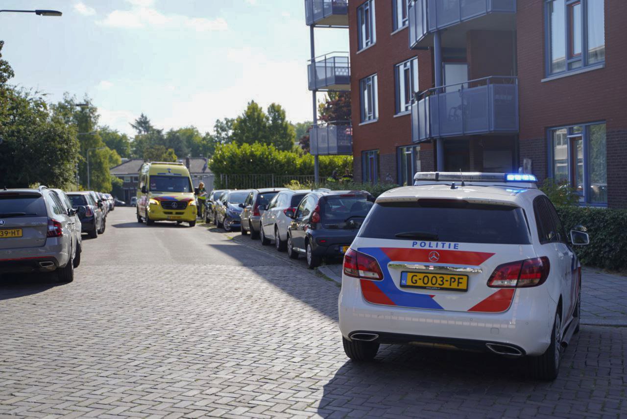 Vrouw neergestoken in woning Arnhem