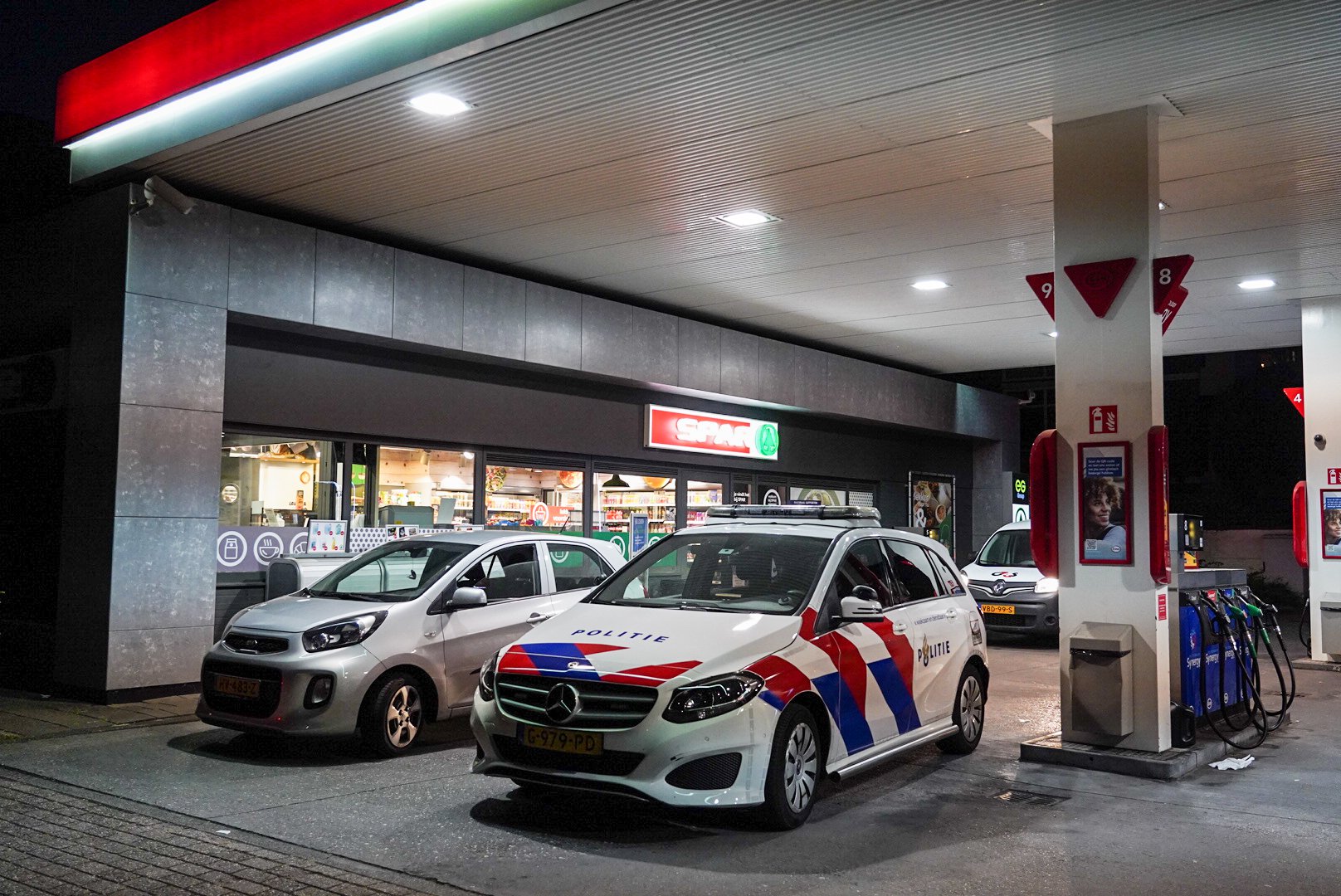 Mogelijk overval Esso in Velp