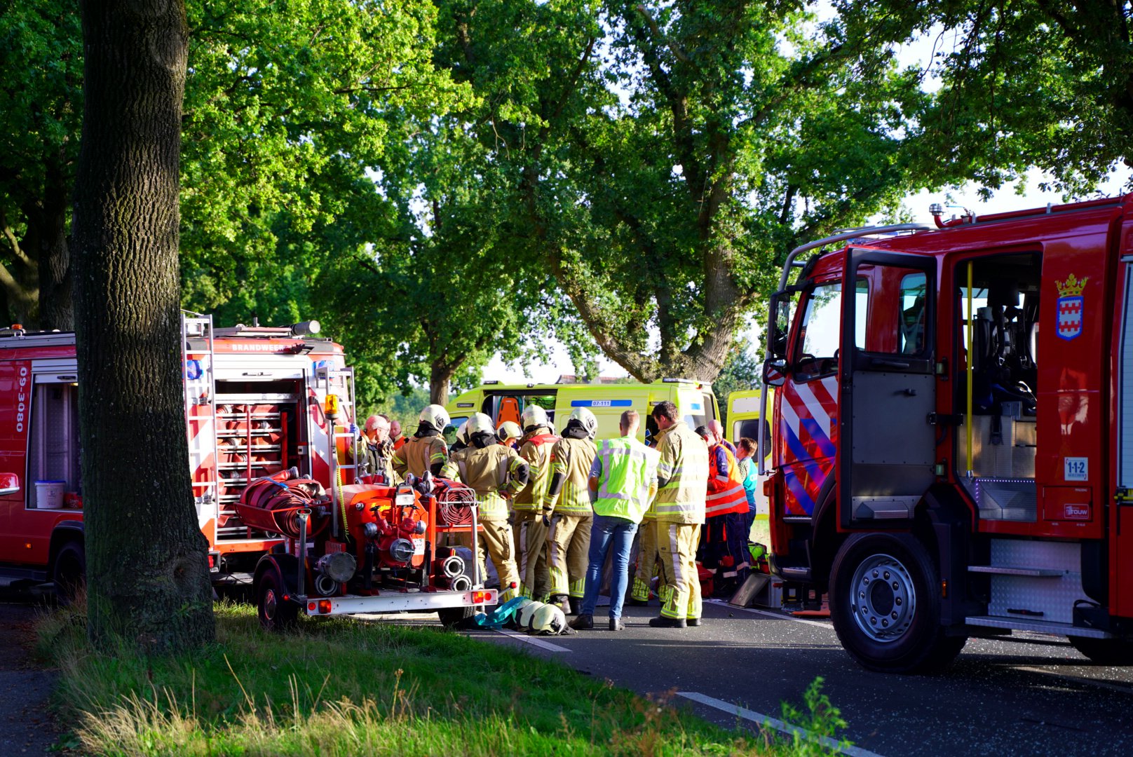 Man overlijdt bij ernstige kop-staart botsing