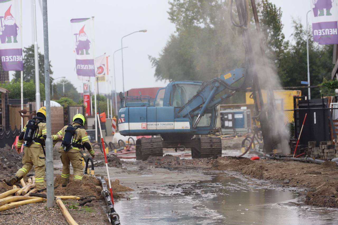 UPDATE Gasleiding geraakt door werkzaamheden in Ede, meerdere woningen worden ontruimd