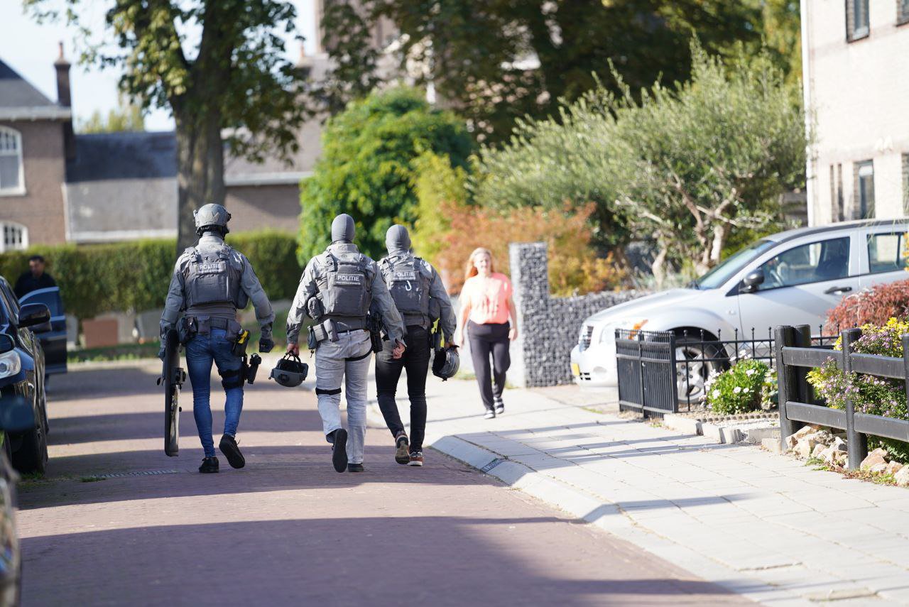 AT ingezet na melding schietincident in Spijk