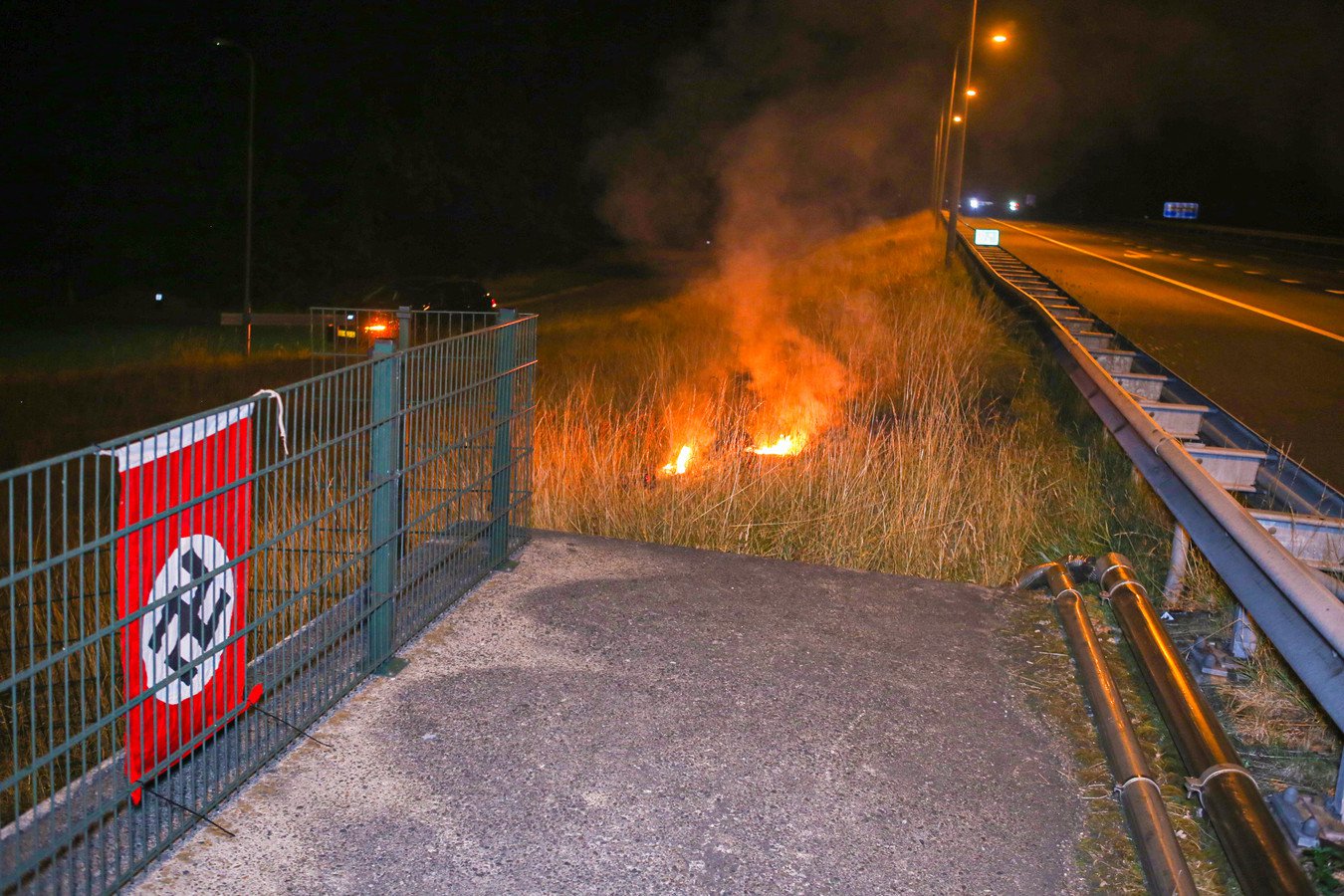 Bedreigde fotograaf niet schuldig aan hakenkruisvlag Stroe