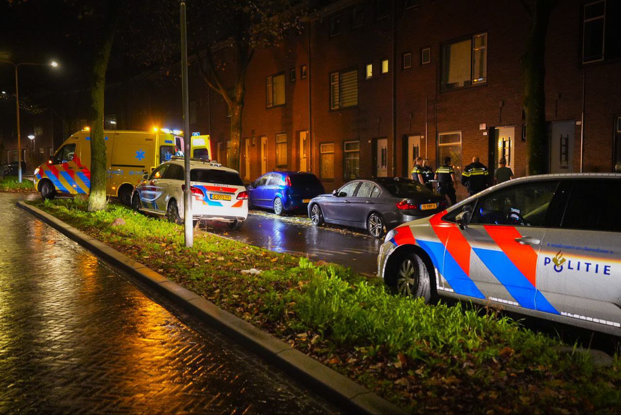 Man (71) gewond bij steekpartij, dader voortvluchtig