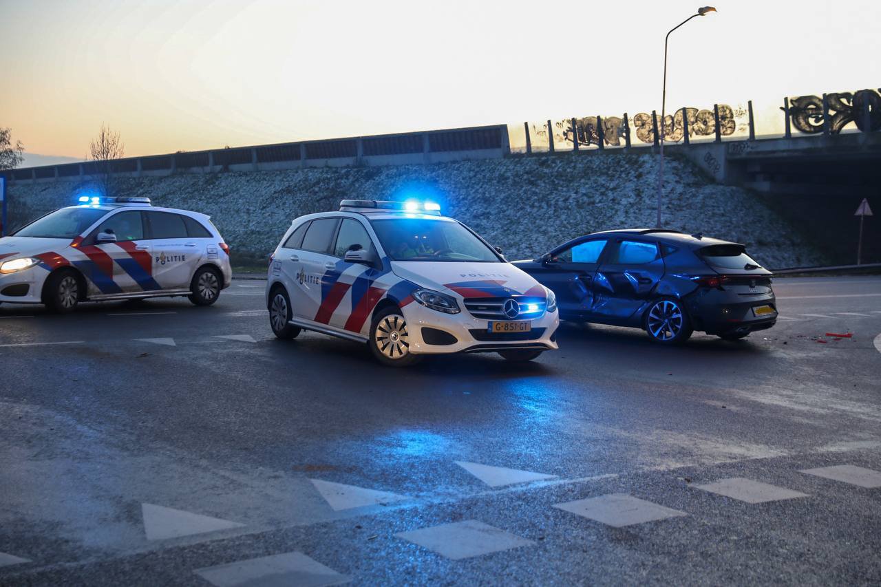 Drie ongevallen binnen een maand, buurtbewoners vinden het een ‘gevaarlijke kruising’