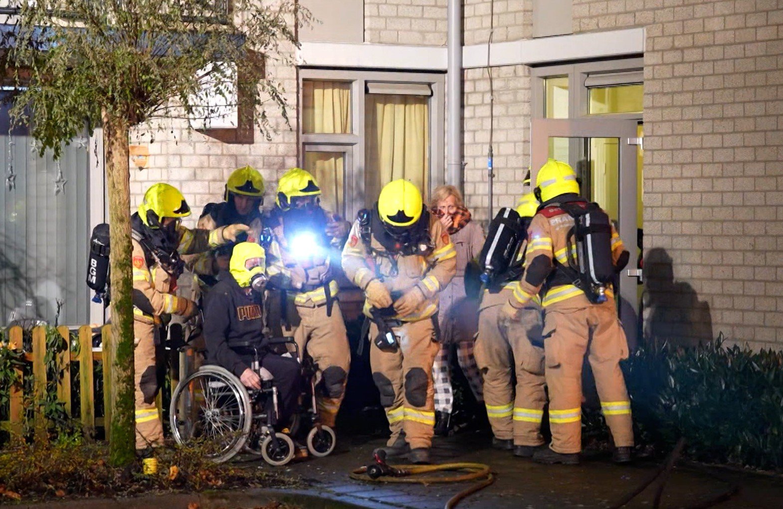 (Video update) Zes gewonden bij grote brand appartementencomplex