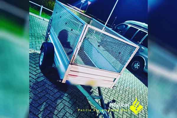 52-Jarige man aangehouden na diefstal van aanhanger