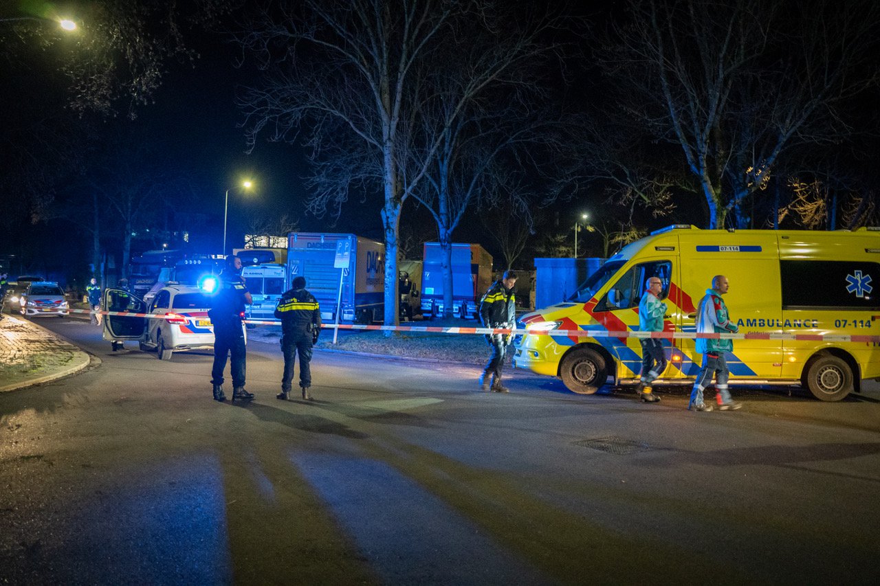 VIDEO UPDATE: Industrieterrein Zevenaar hermetisch afgesloten na politieachtervolging