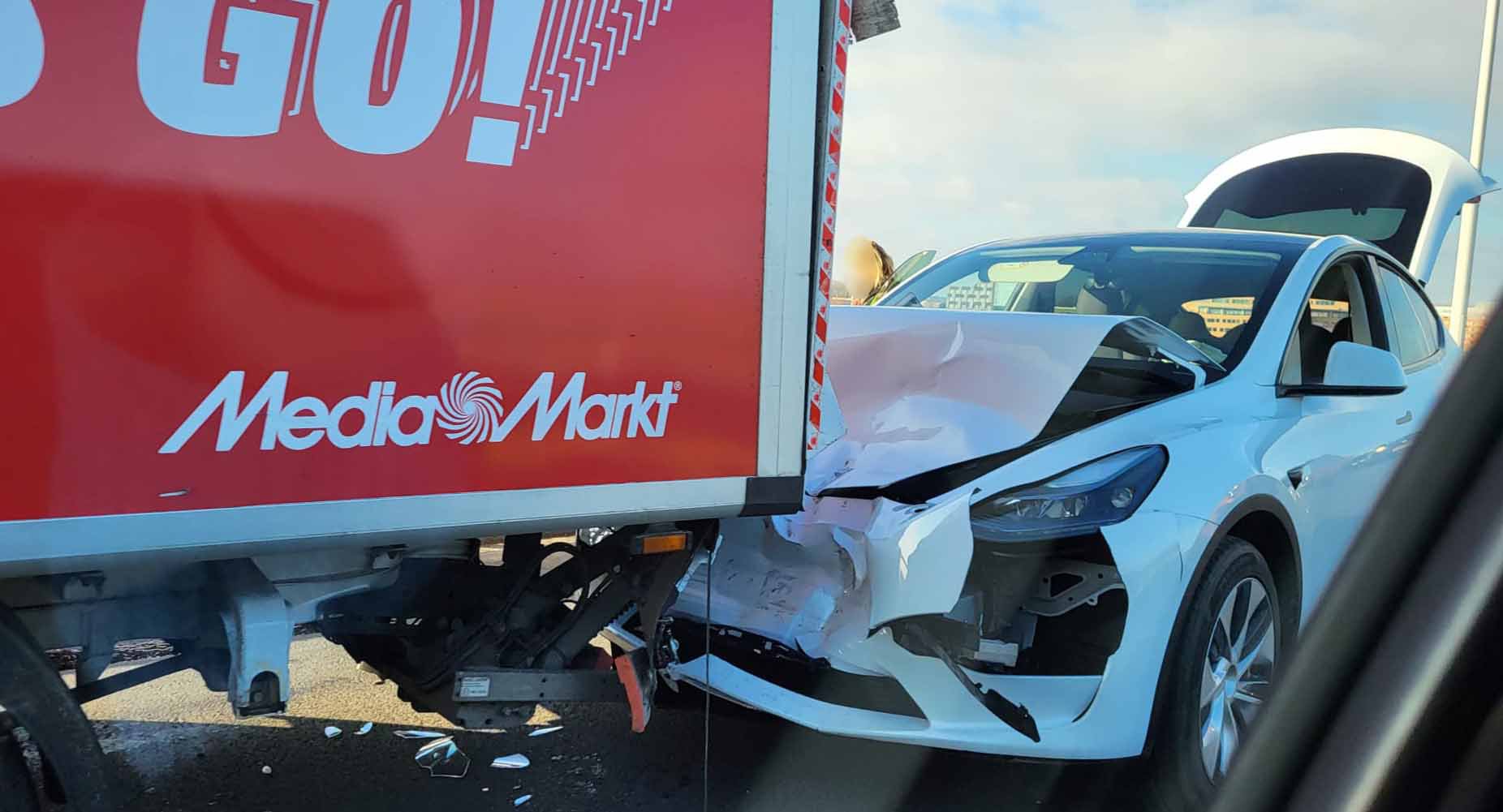 Tenminste vijf voertuigen betrokken bij ongeval op IJsselbrug Arnhem