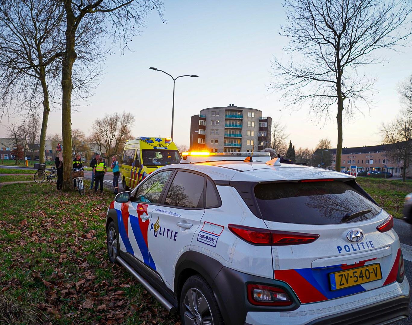 Fietser naar het ziekenhuis na aanrijding op beruchte oversteekplaats