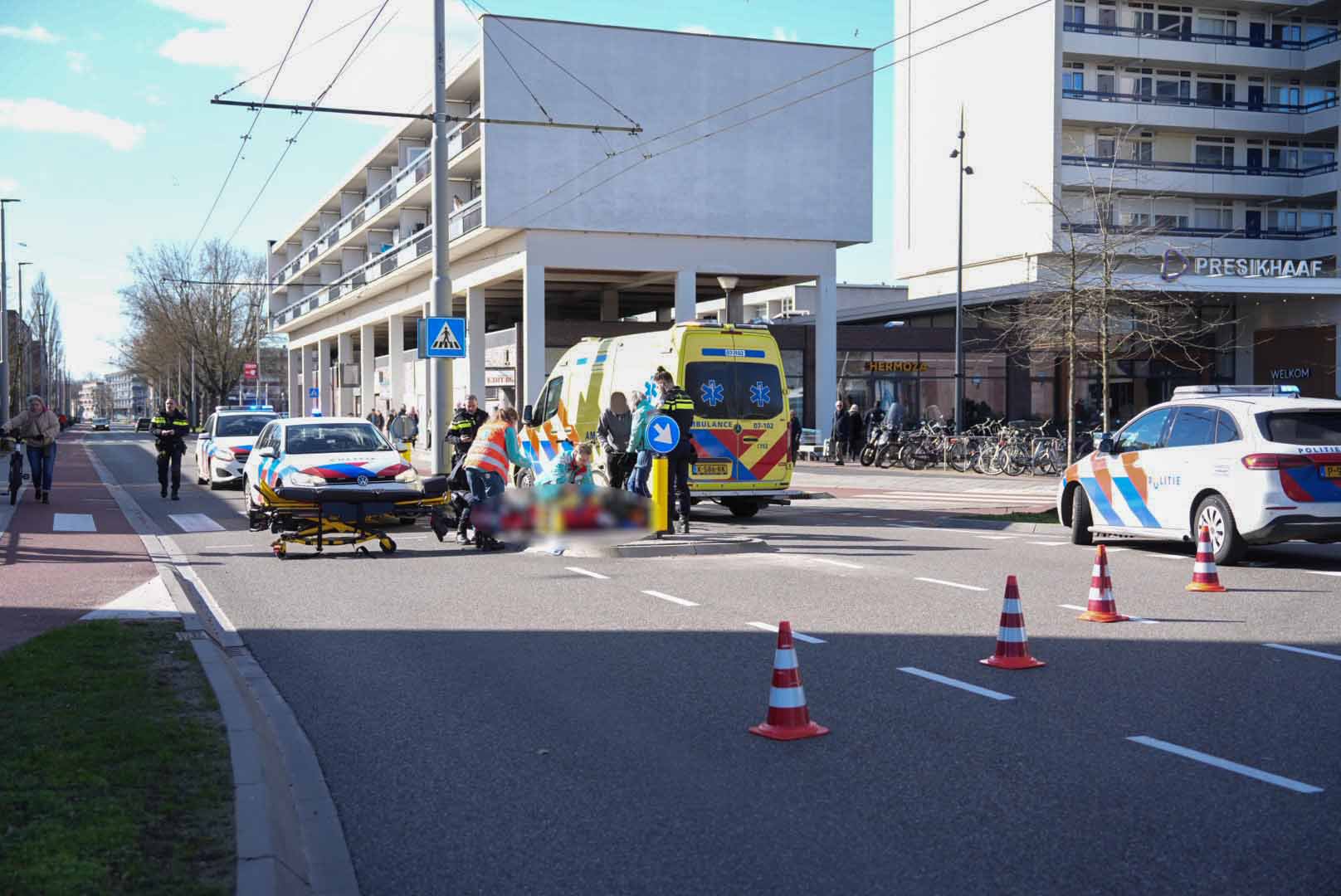 Fietser raakt gewond bij aanrijding op zebrapad Arnhem