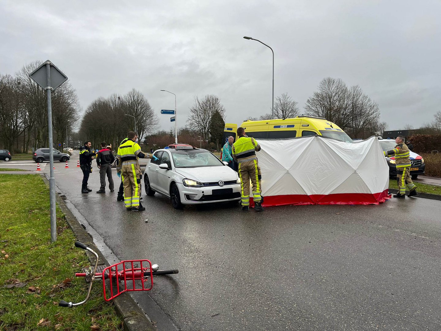 Fietser ernstig gewond bij ongeval met auto