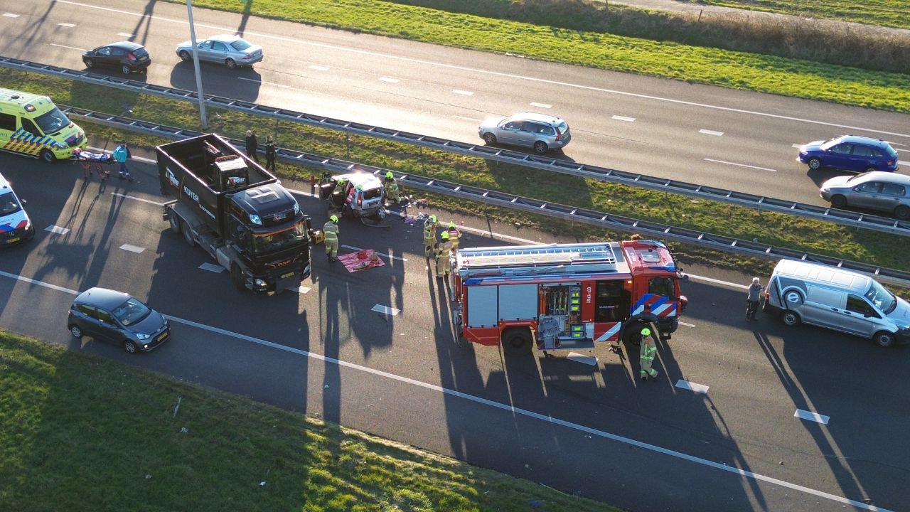 Vrouw gewond bij ernstig ongeval op de A30