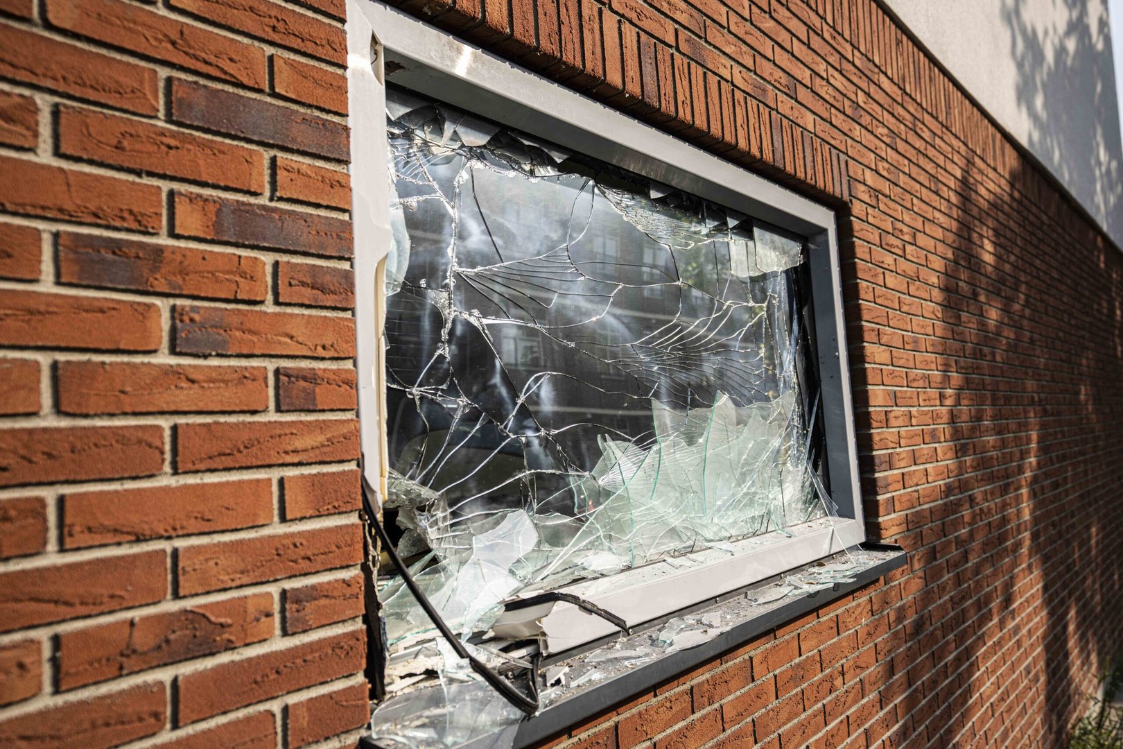 Explosief gaat af bij woning in Arnhem