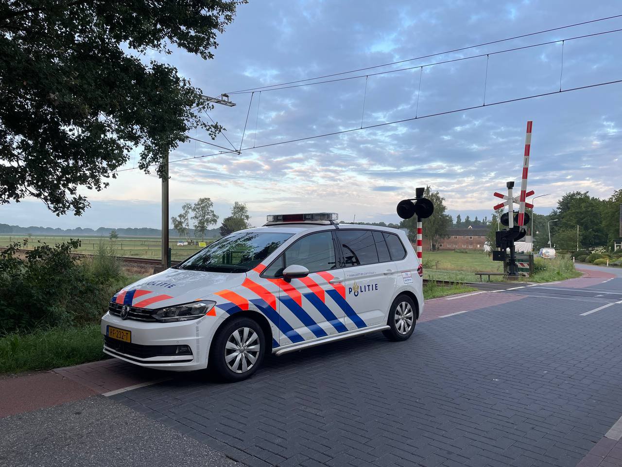 Persoon aangereden op het spoor bij Lunteren