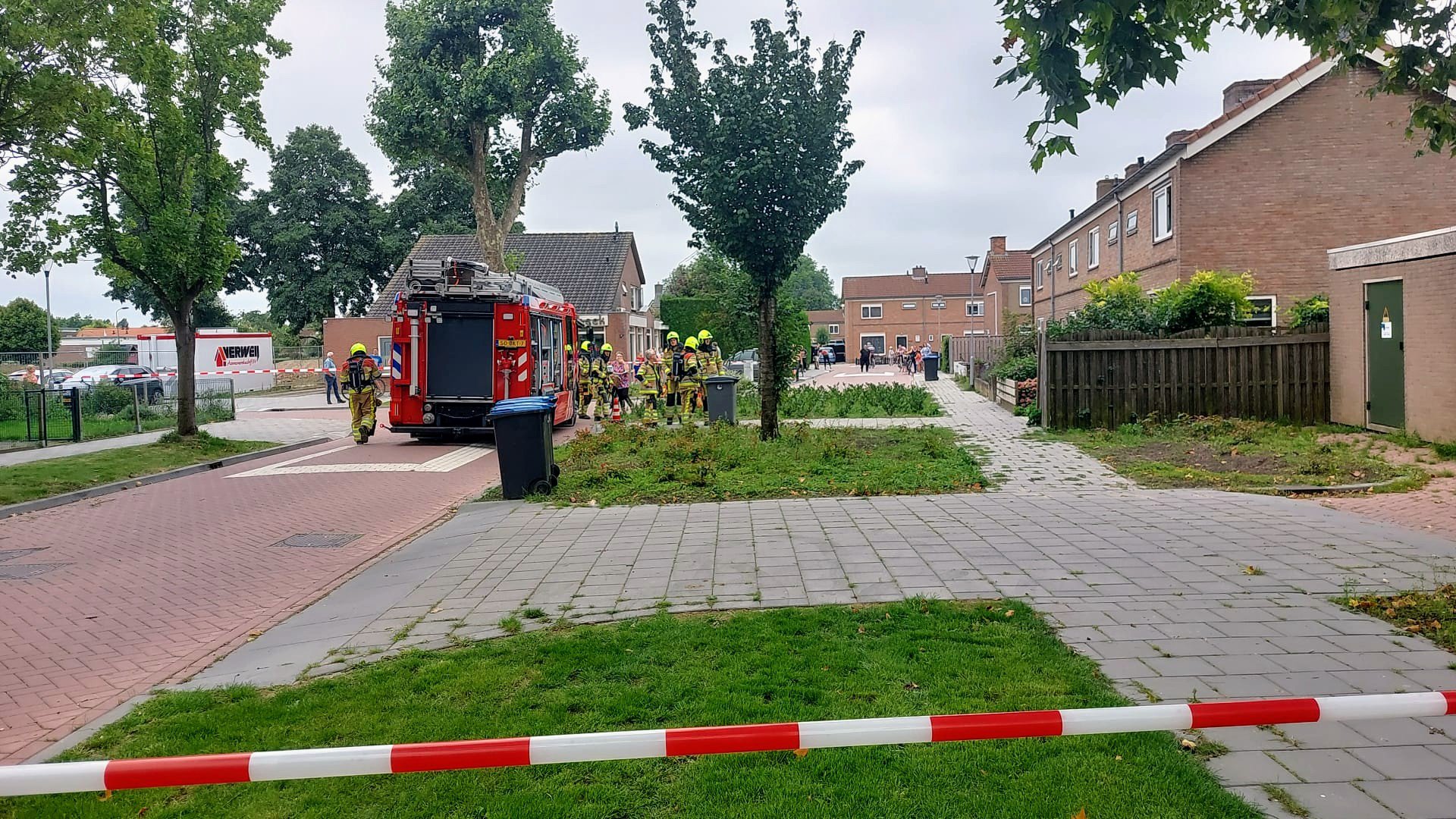 750 huishoudens zonder stroom na brand in Dodewaard