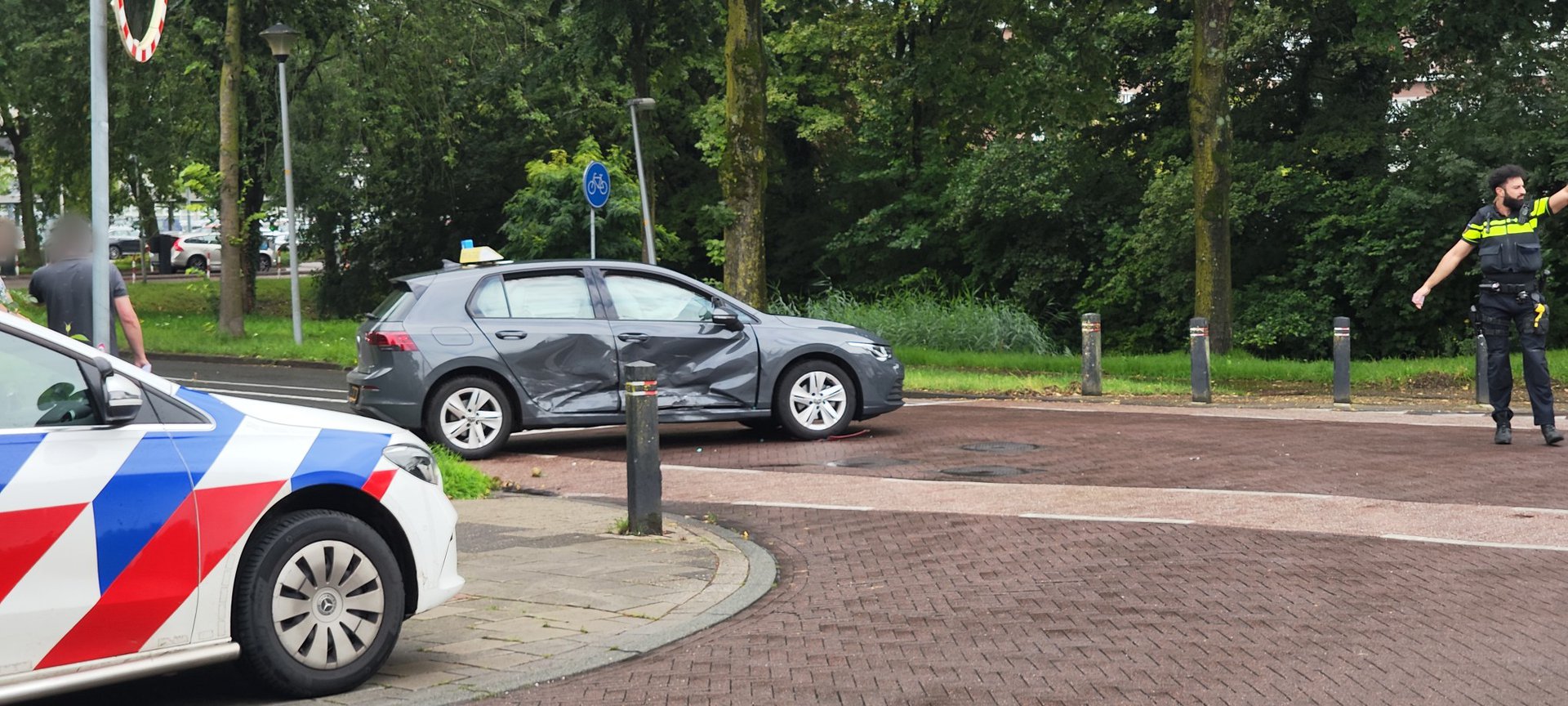 Lesauto betrokken bij botsing: Voorrangsfout als oorzaak